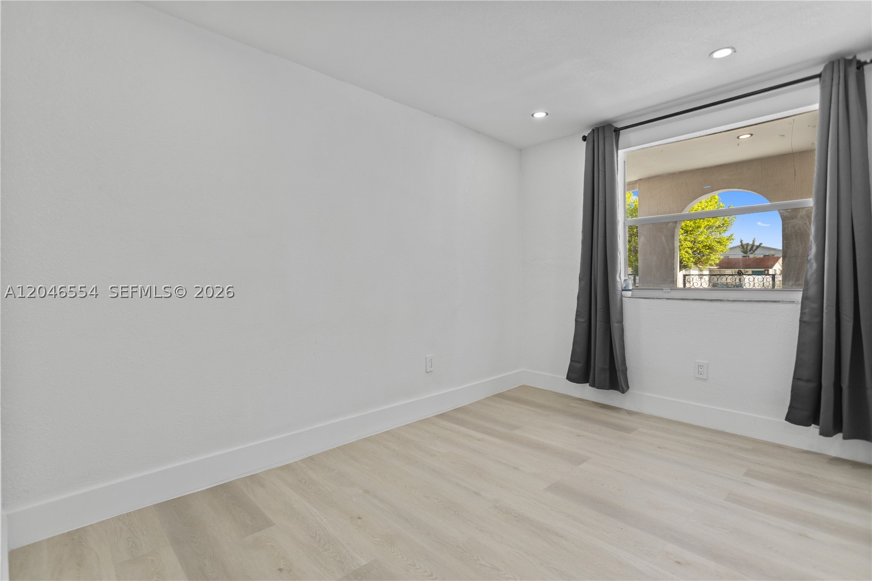 171 W 13th St, Hialeah FL 33010