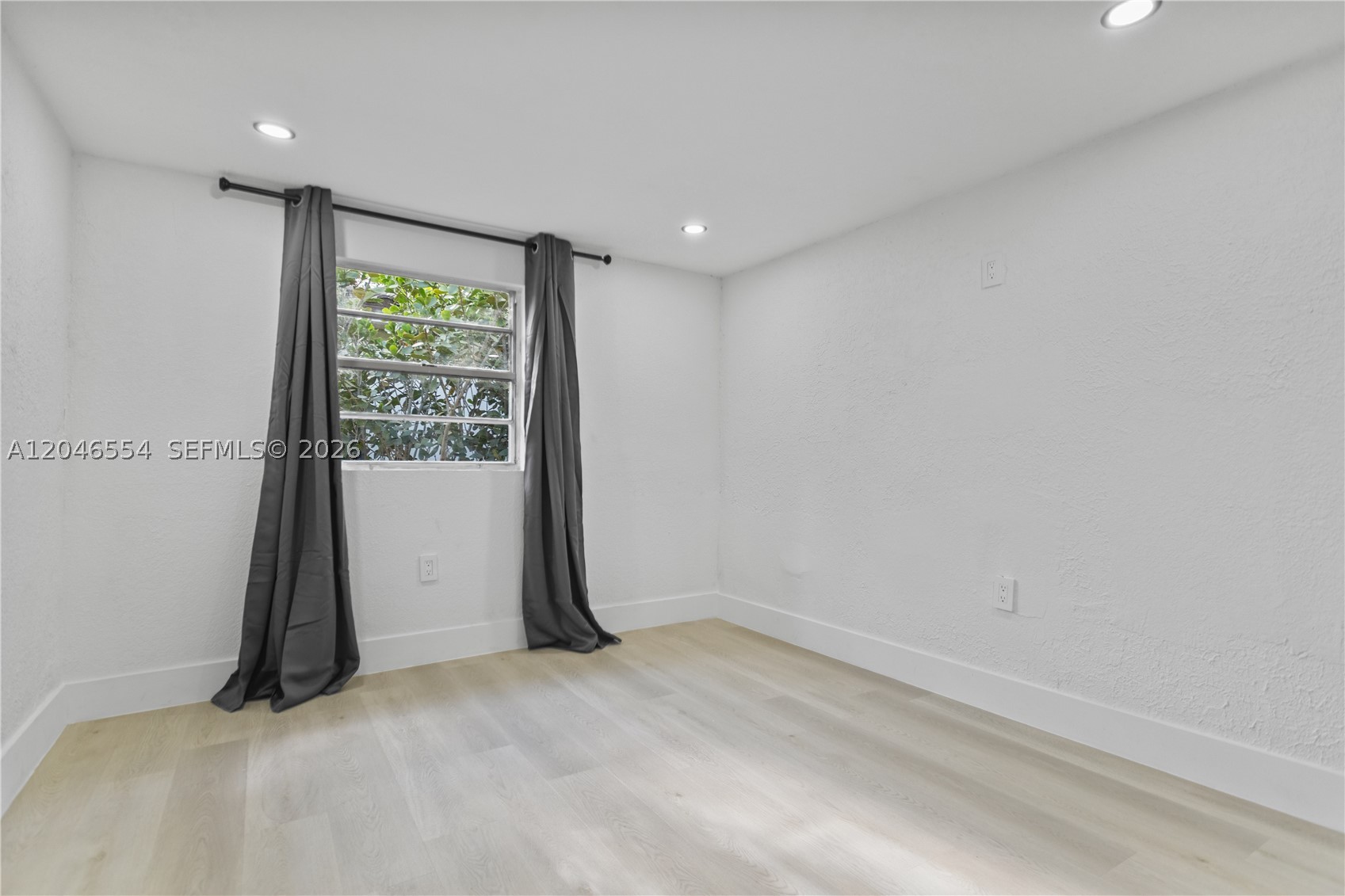 171 W 13th St, Hialeah FL 33010