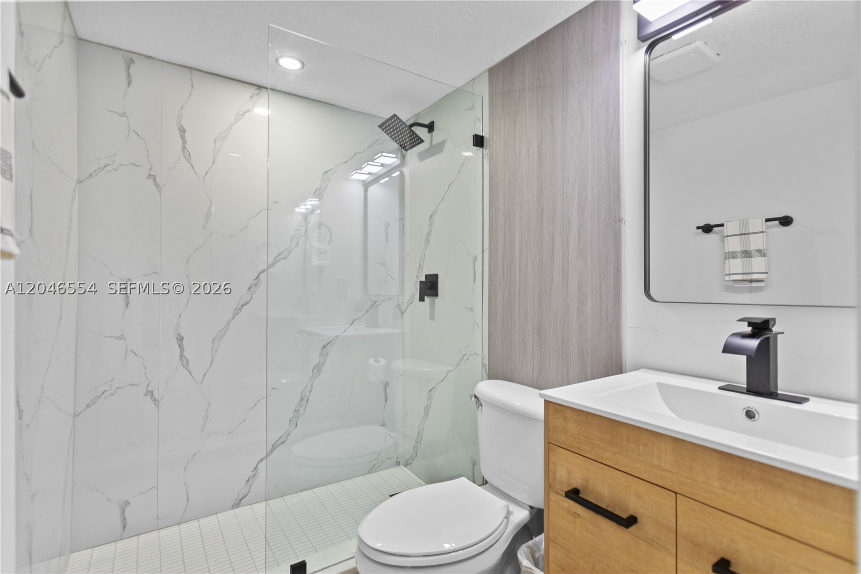 171 W 13th St, Hialeah FL 33010
