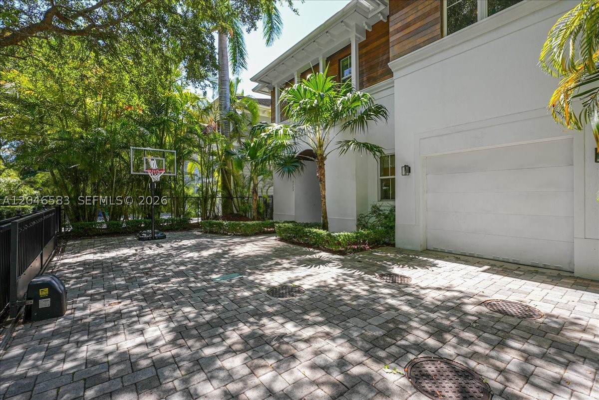 4734 Sunset Drive, Miami FL 33143