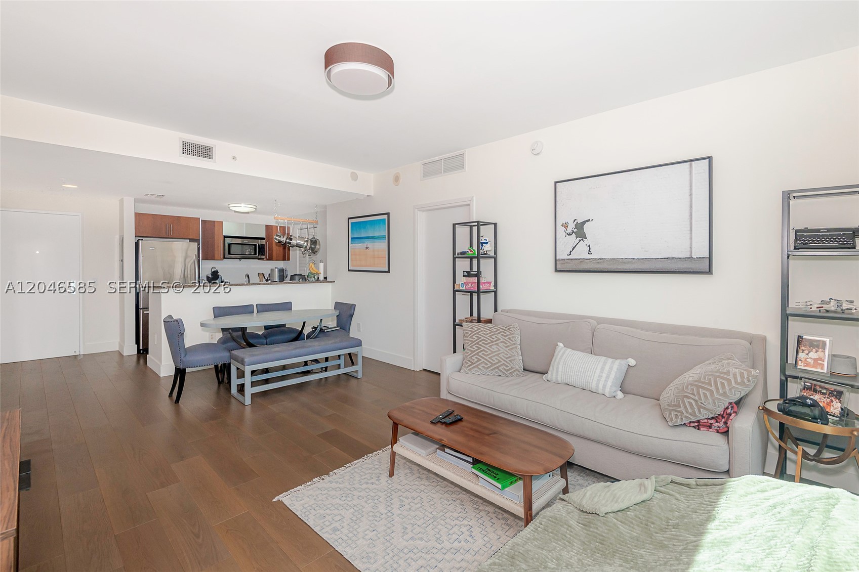 300 S Biscayne Blvd #T-2612, Miami FL 33131