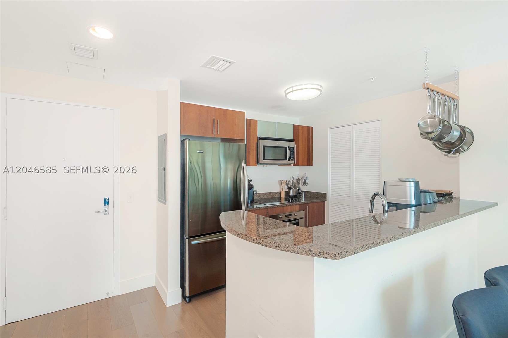 300 S Biscayne Blvd #T-2612, Miami FL 33131