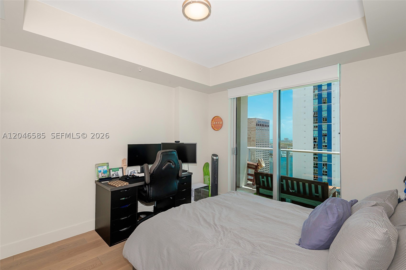300 S Biscayne Blvd #T-2612, Miami FL 33131
