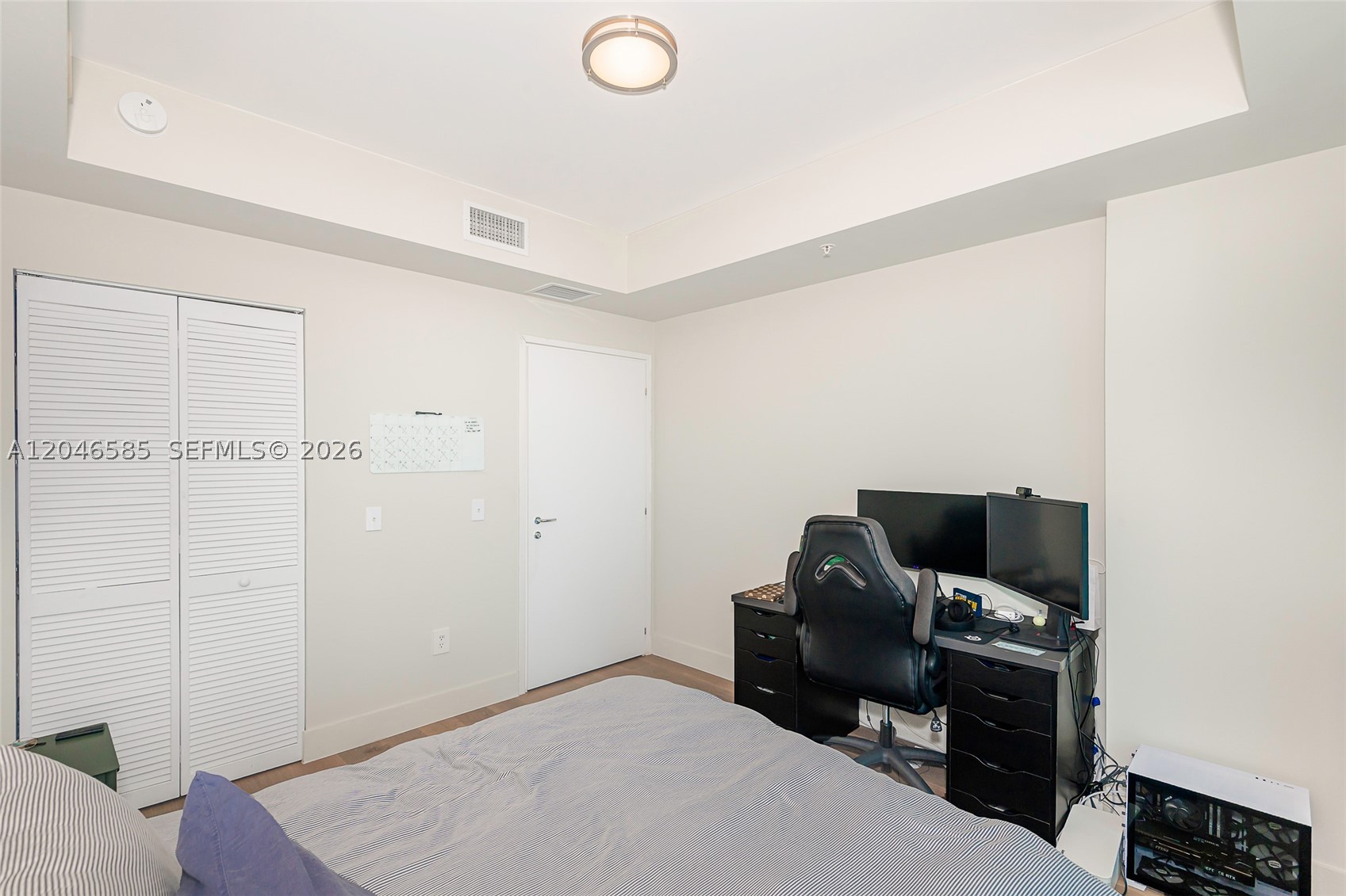 300 S Biscayne Blvd #T-2612, Miami FL 33131