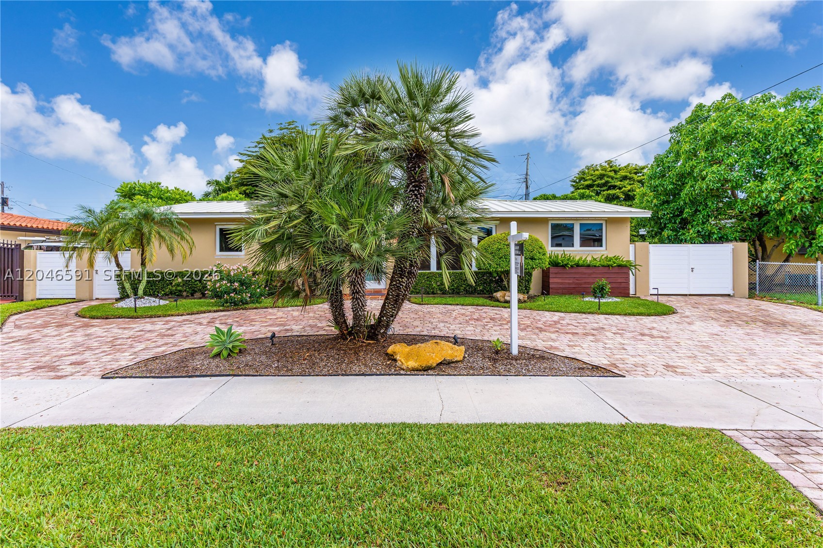 11180 SW 58th Ter, Miami FL 33173