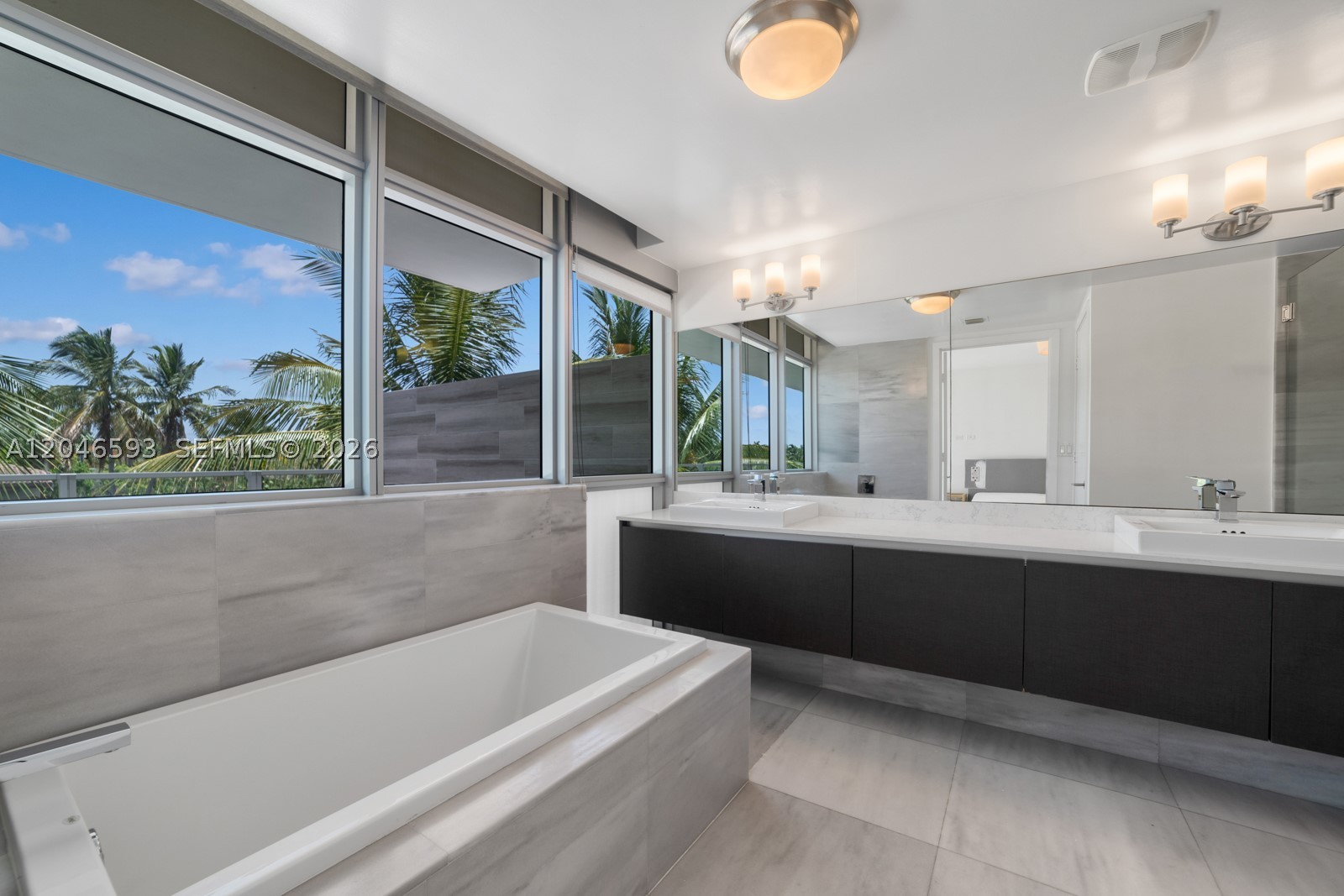 1201 20th St #401, Miami Beach FL 33139