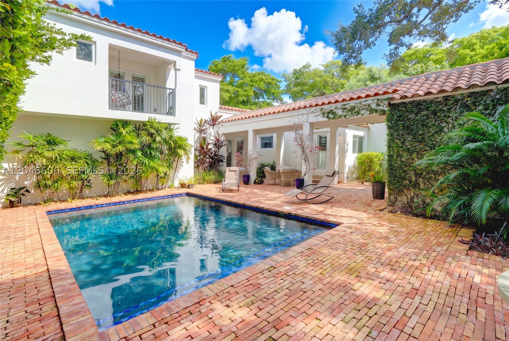 100 Sarto Ave., Coral Gables FL 33134
