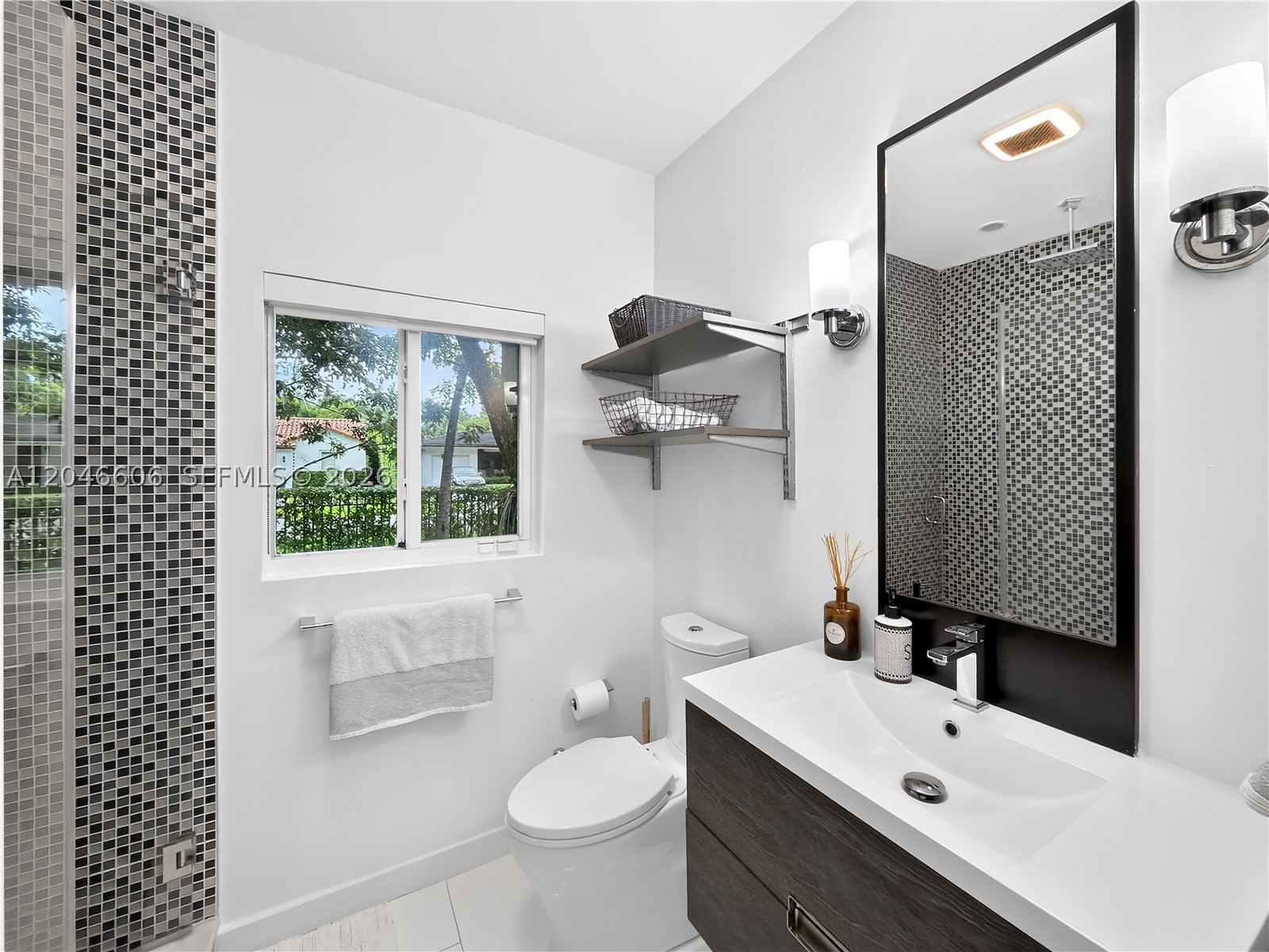 100 Sarto Ave., Coral Gables FL 33134