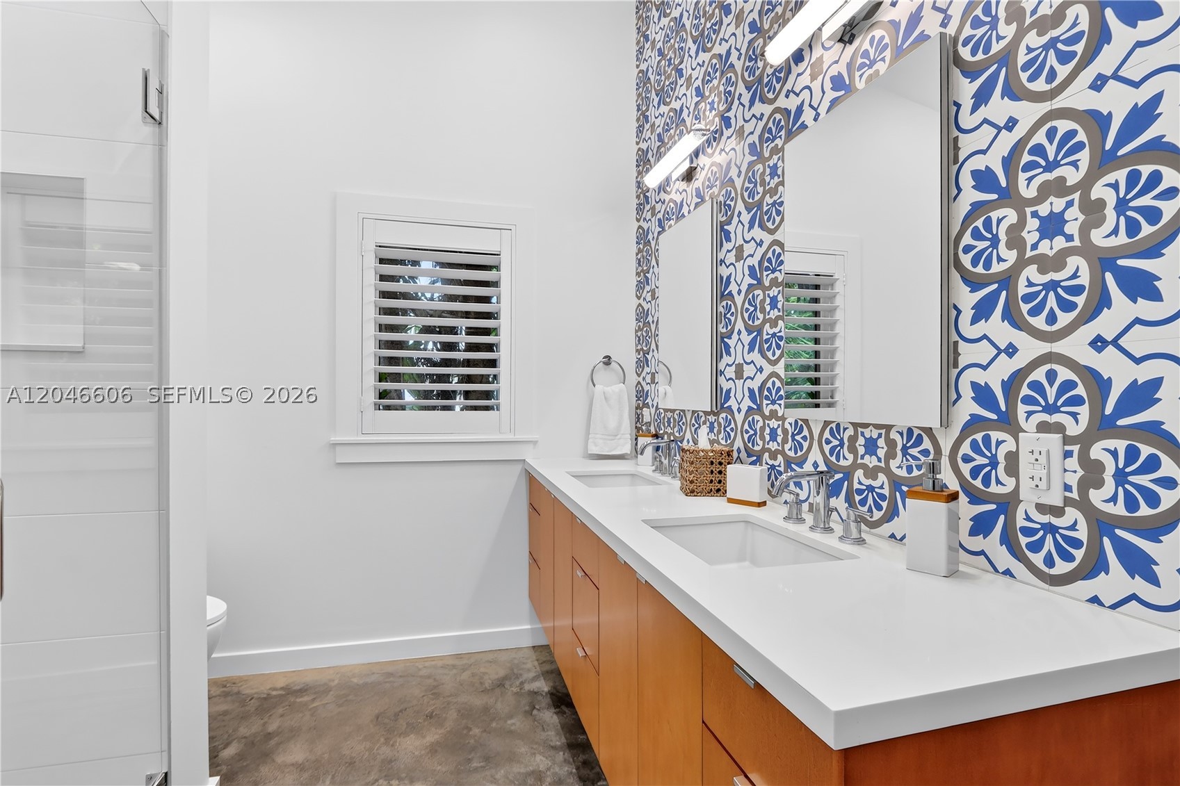 100 Sarto Ave., Coral Gables FL 33134