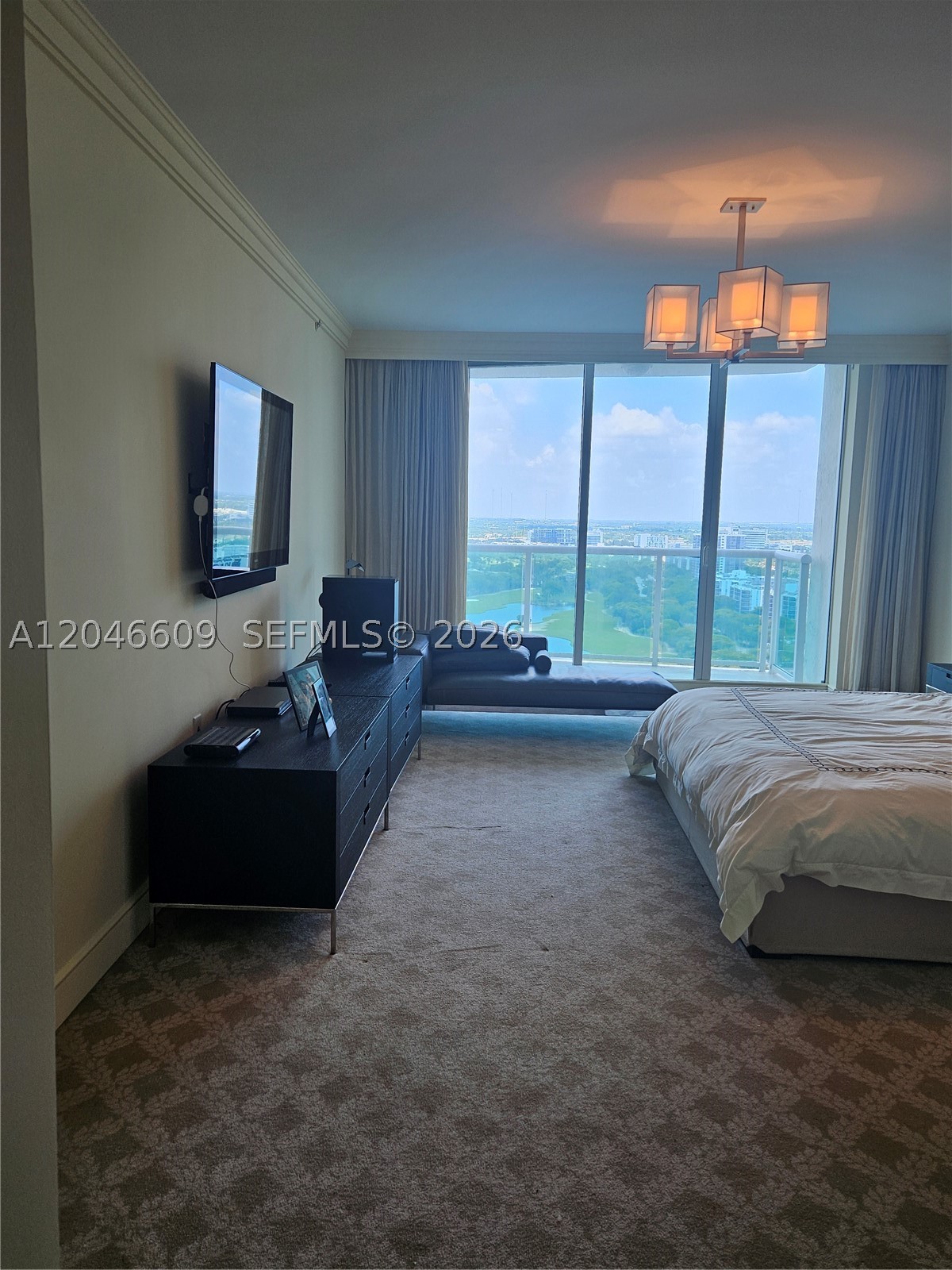 20201 E Country Club Dr #2409, Aventura FL 33180