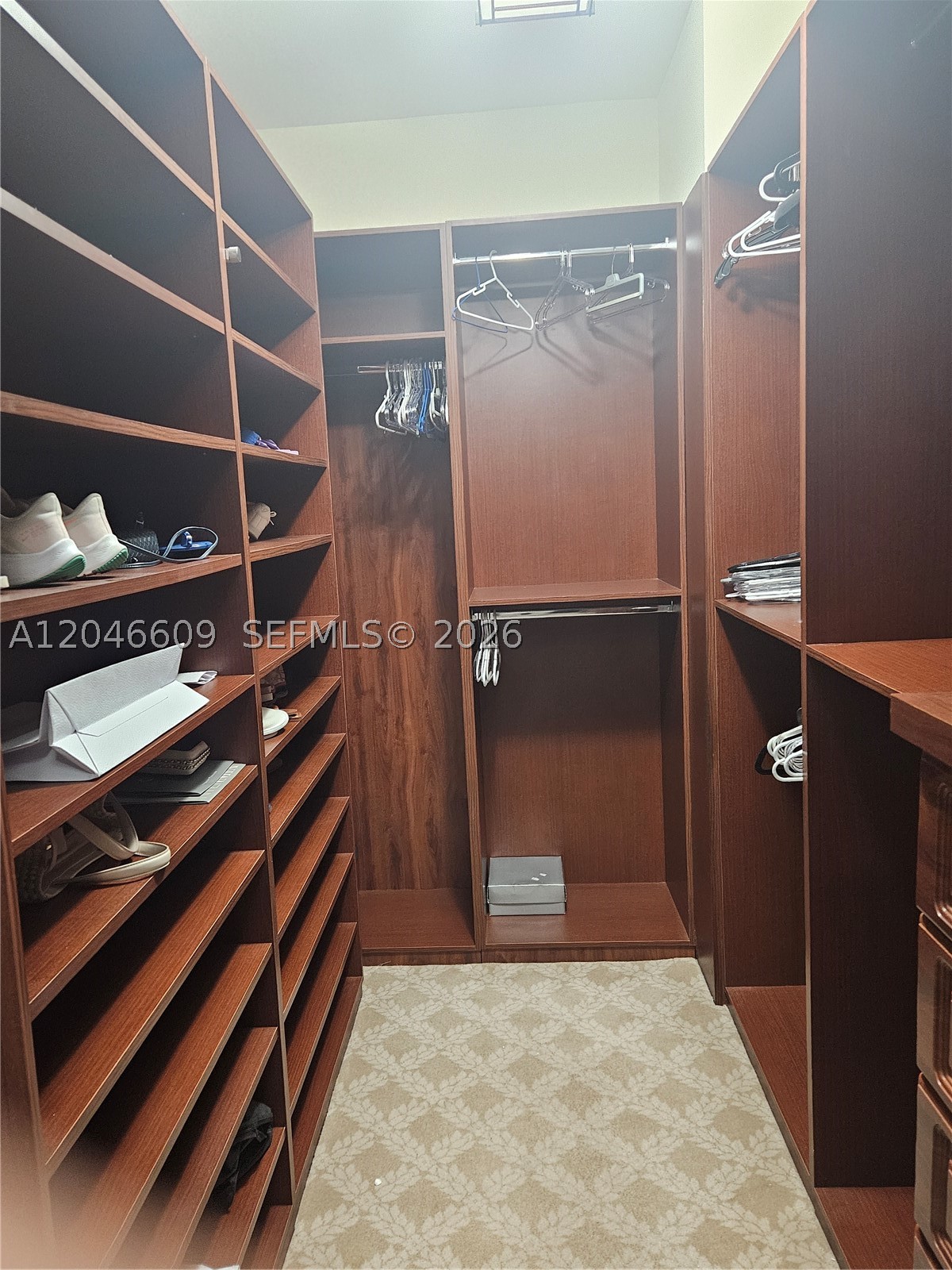 20201 E Country Club Dr #2409, Aventura FL 33180