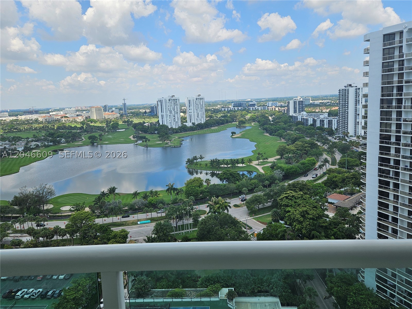 20201 E Country Club Dr #2409, Aventura FL 33180