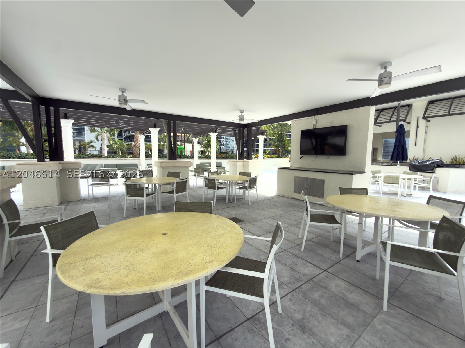 999 SW 1st Ave #2613, Miami FL 33130