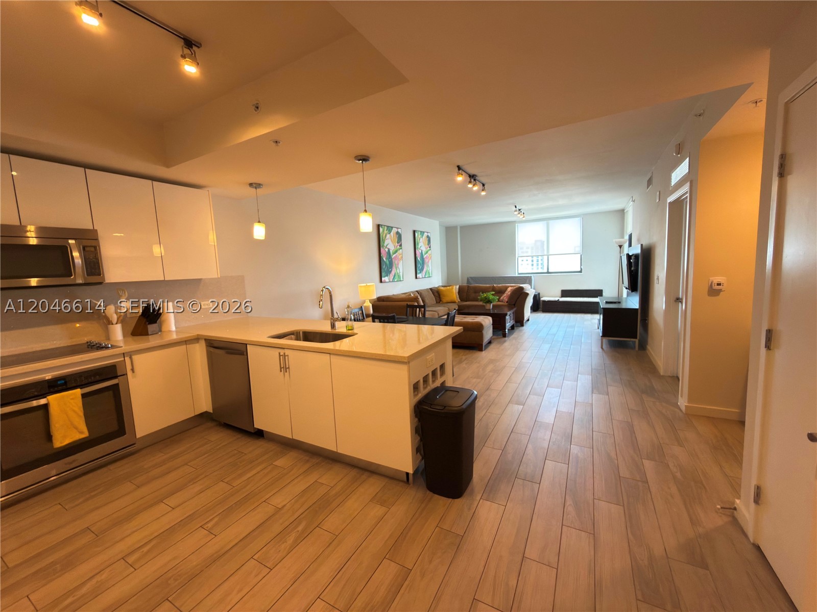 999 SW 1st Ave #2613, Miami FL 33130