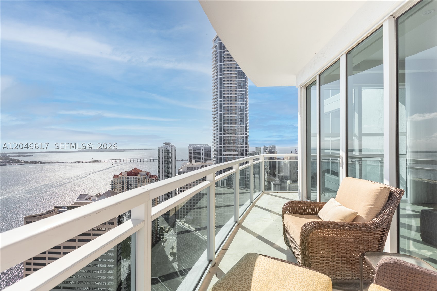 950 Brickell Bay Dr #5011, Miami FL 33131
