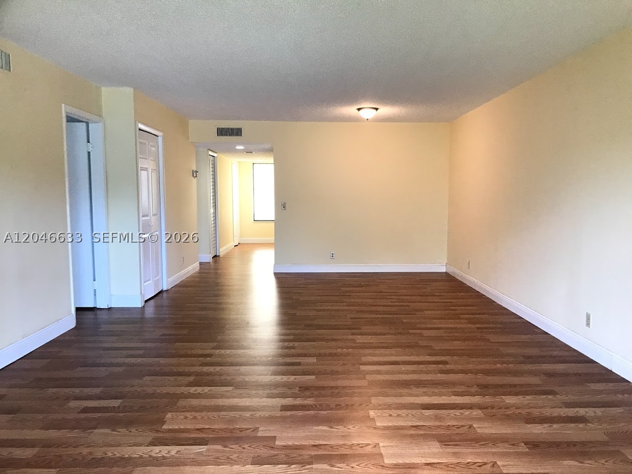 369 Lakeview Dr #203, Weston FL 33326