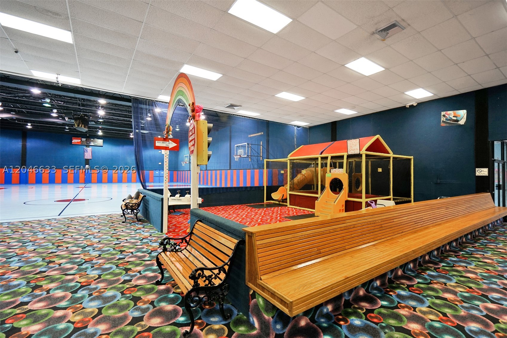 369 Lakeview Dr #203, Weston FL 33326