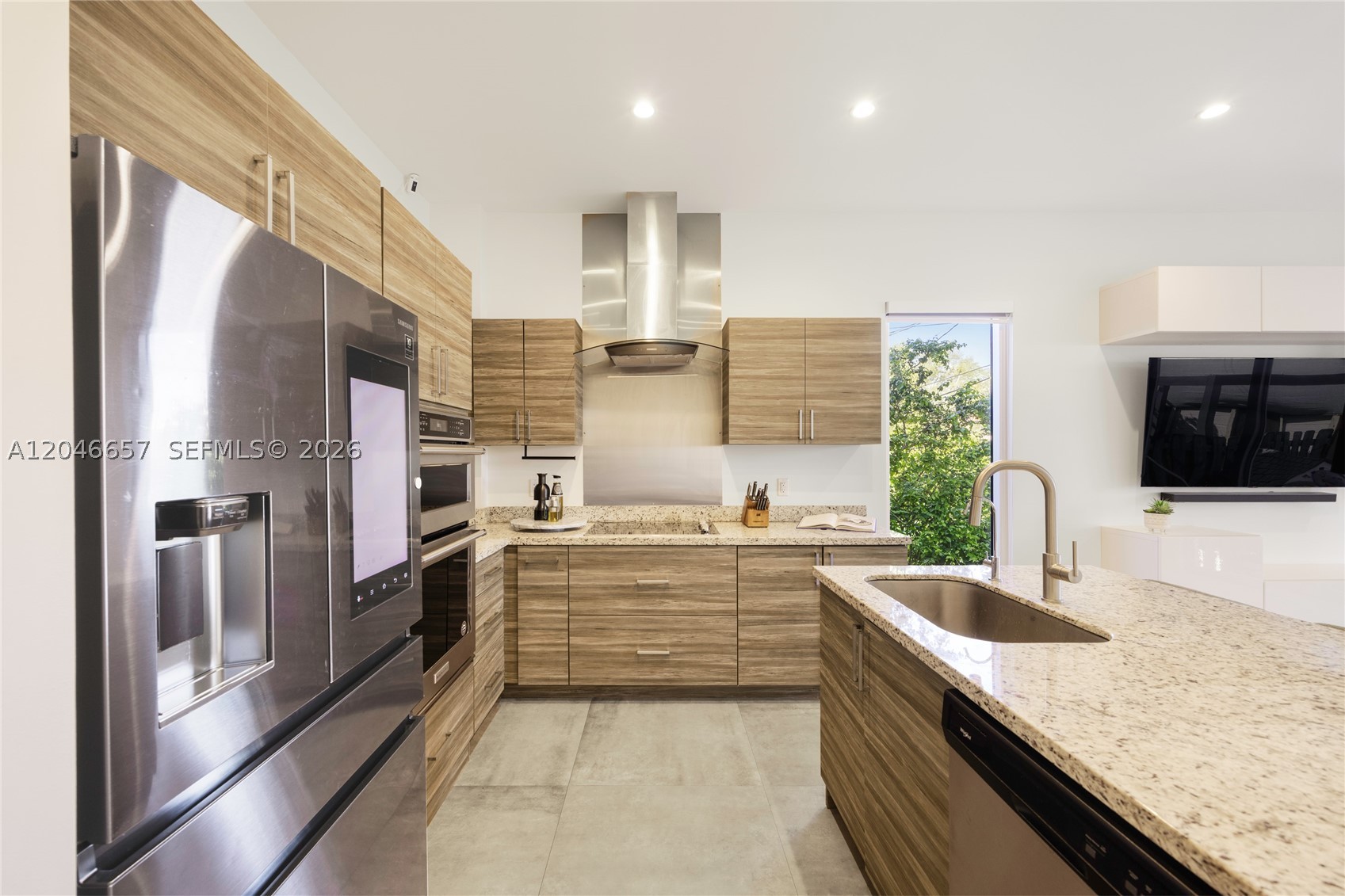 3655 SW 25th St #3655, Miami FL 33133
