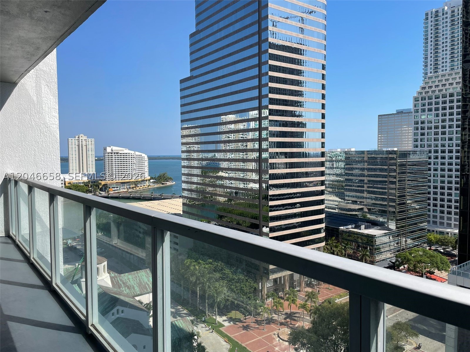 500 Brickell Ave #2006, Miami FL 33131