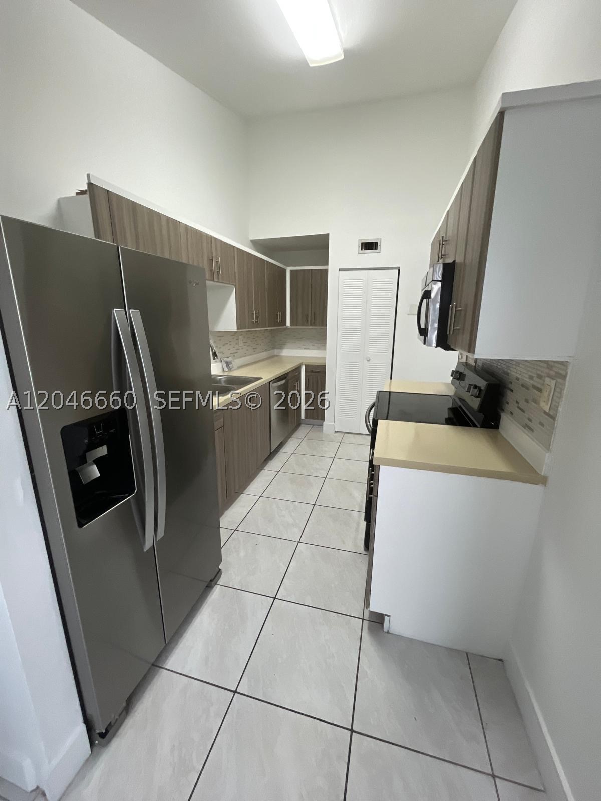 15545 N Miami Lakeway N #303, Miami Lakes FL 33014