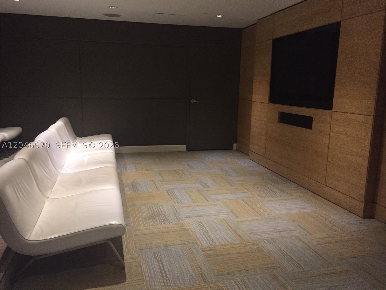 951 Brickell Ave #1909, Miami FL 33131