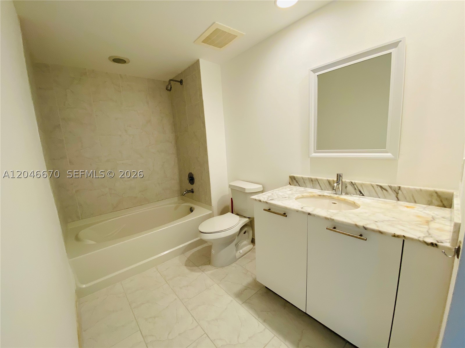 951 Brickell Ave #1909, Miami FL 33131