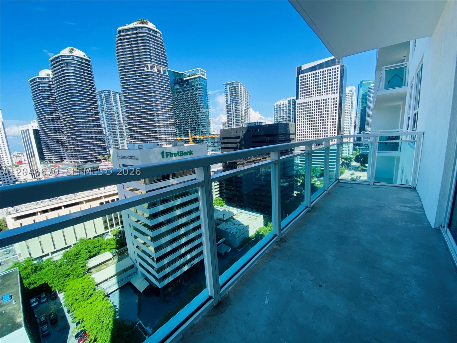 951 Brickell Ave #1909, Miami FL 33131