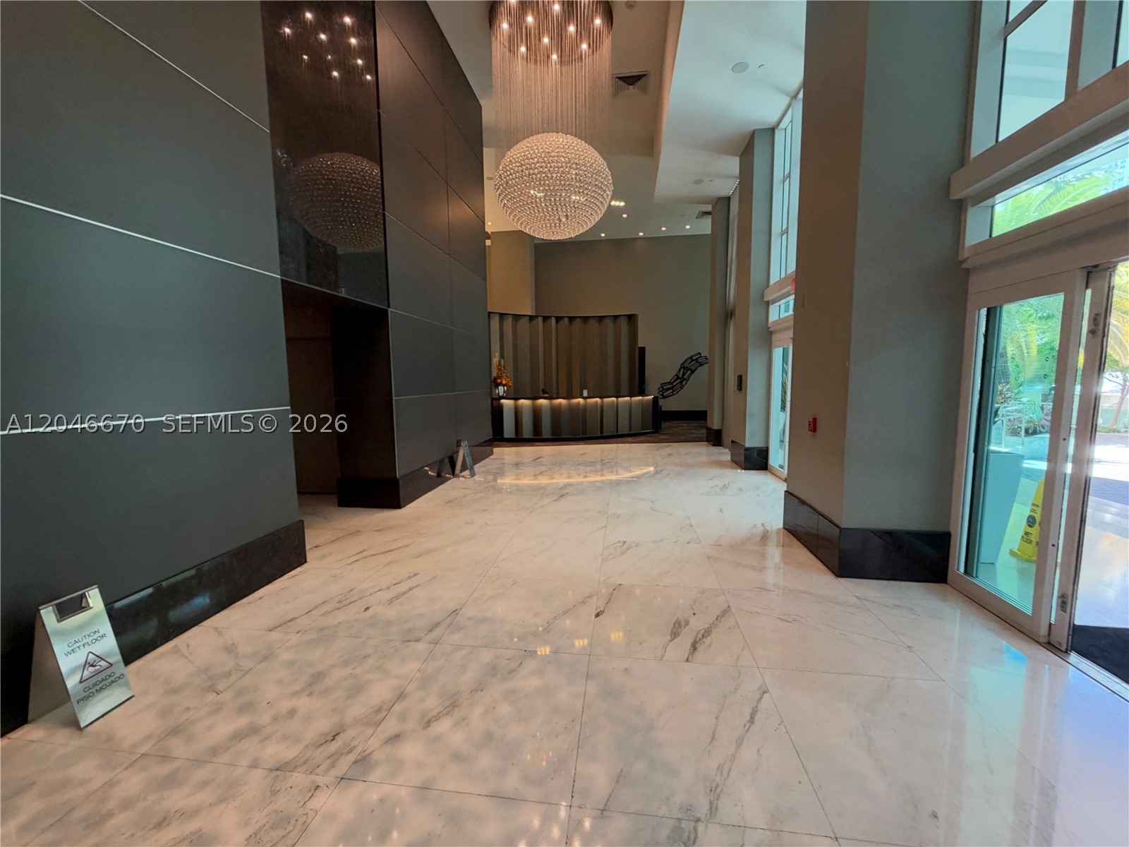 951 Brickell Ave #1909, Miami FL 33131