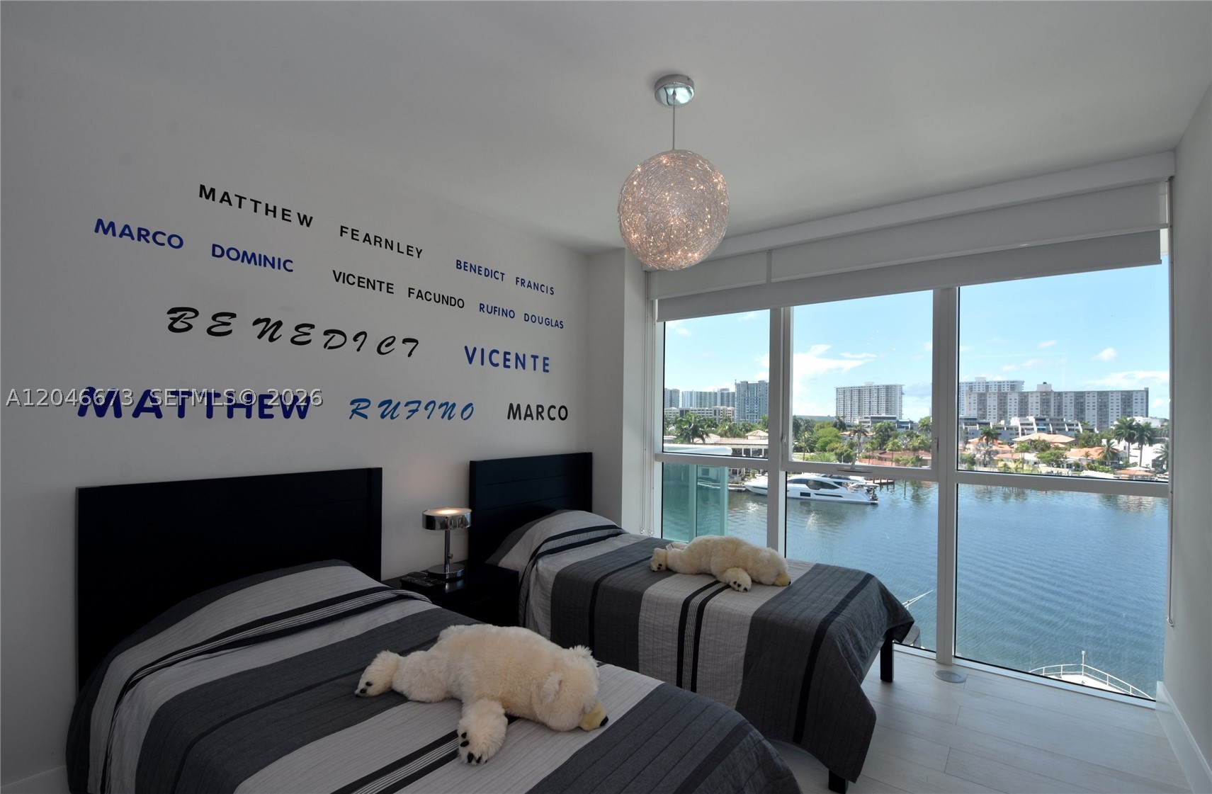 400 Sunny Isles Blvd #521, Sunny Isles Beach FL 33160