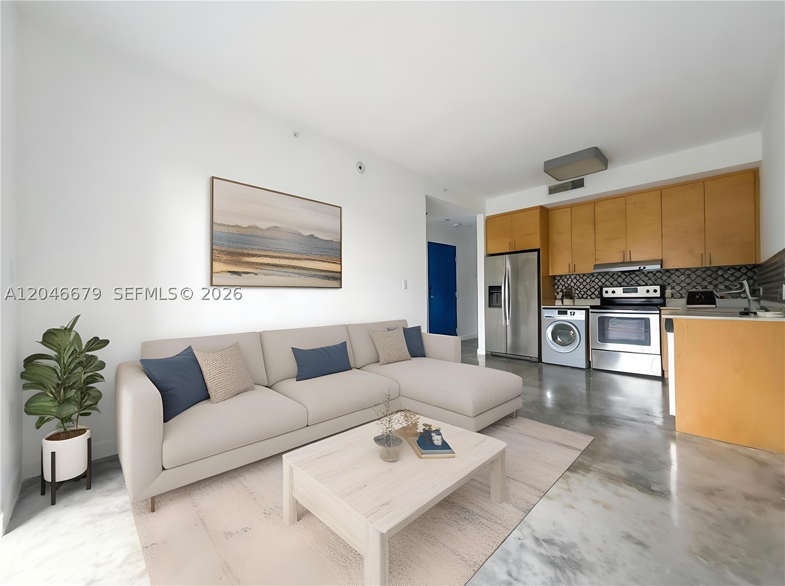 761 NW 1st St #302, Miami FL 33128