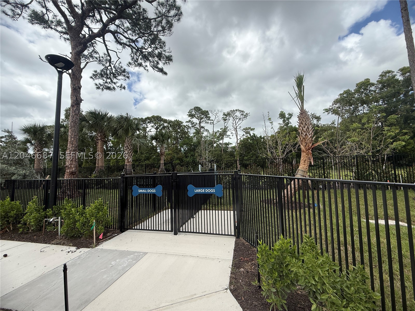 4286 Efendi Drive, Lantana FL 33462