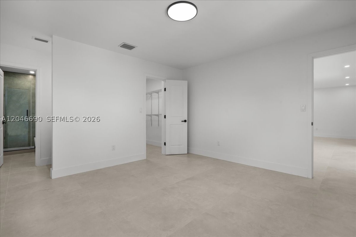 15920 SW 105th Ave, Miami FL 33157