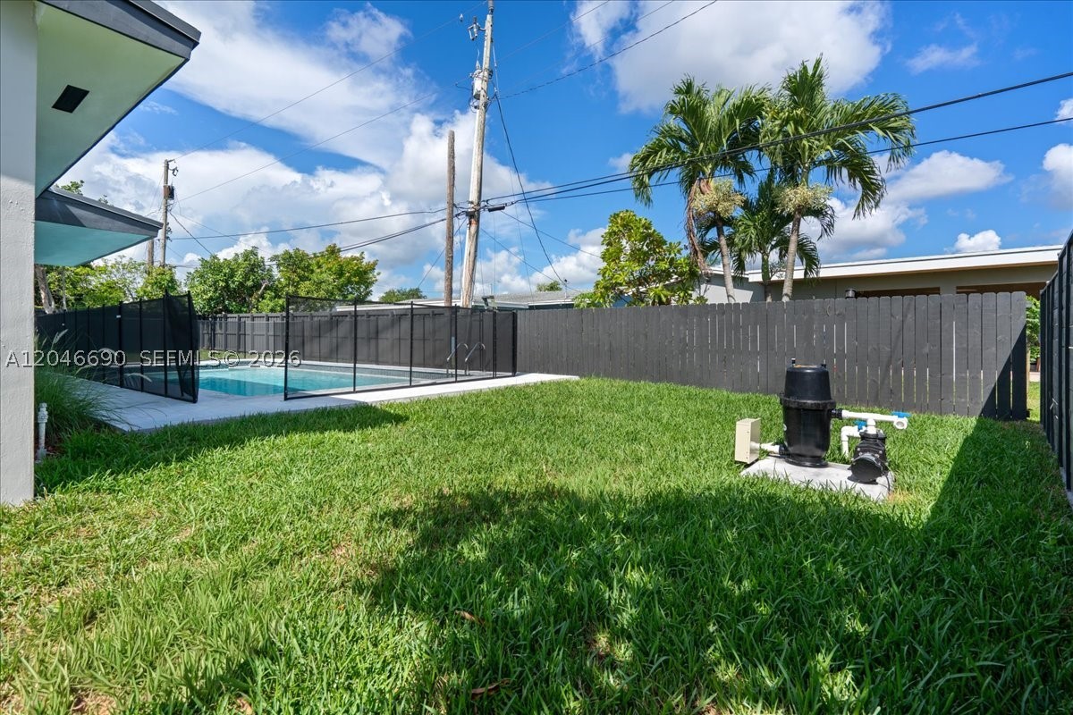 15920 SW 105th Ave, Miami FL 33157