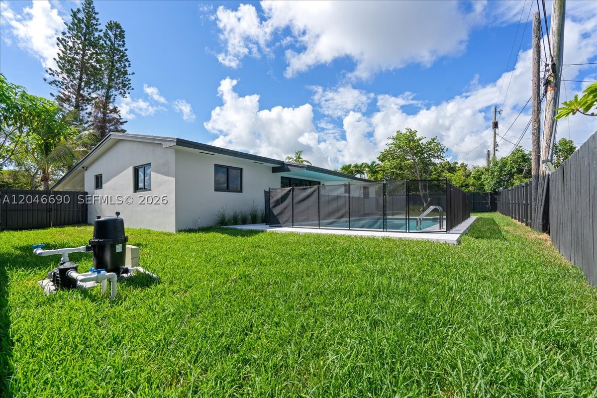 15920 SW 105th Ave, Miami FL 33157