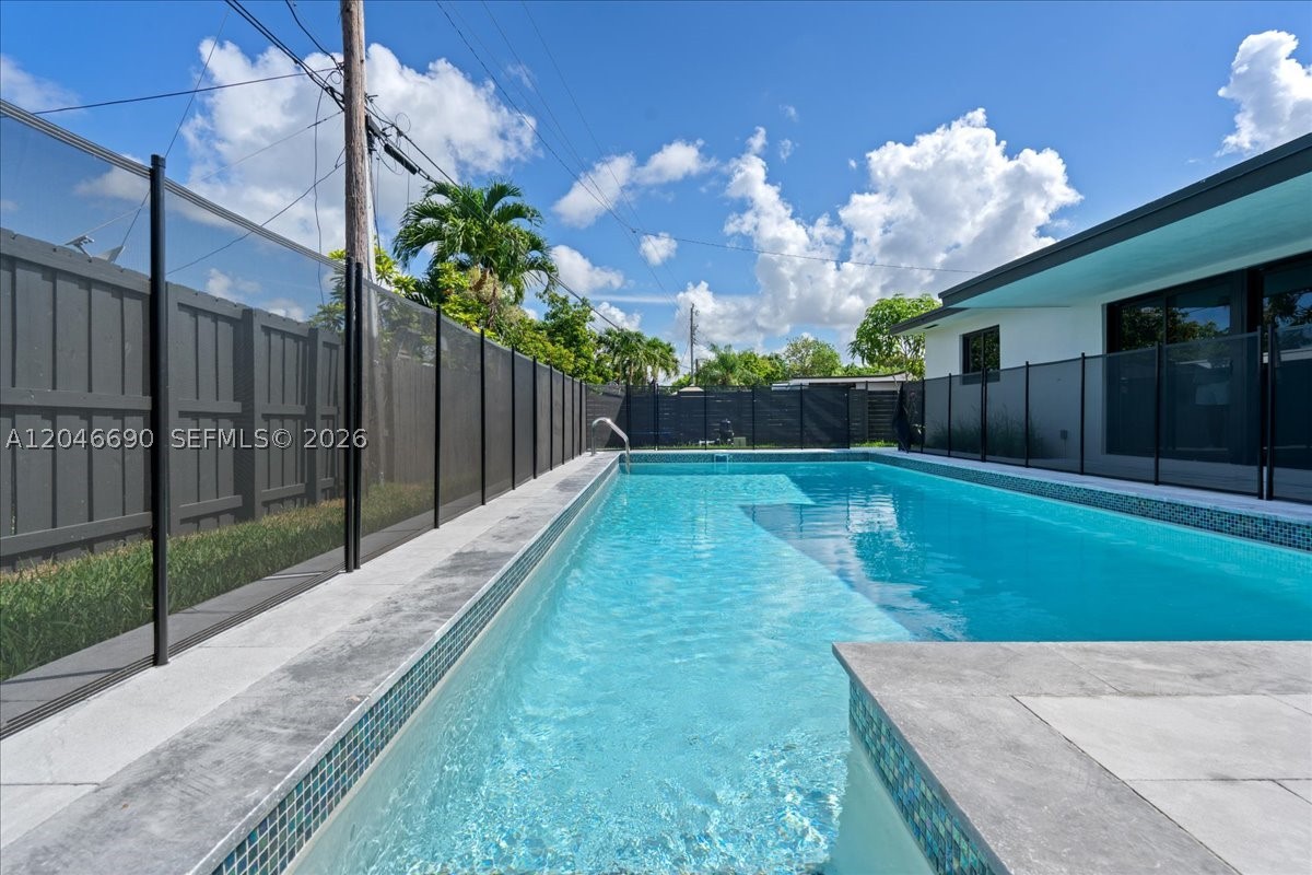 15920 SW 105th Ave, Miami FL 33157