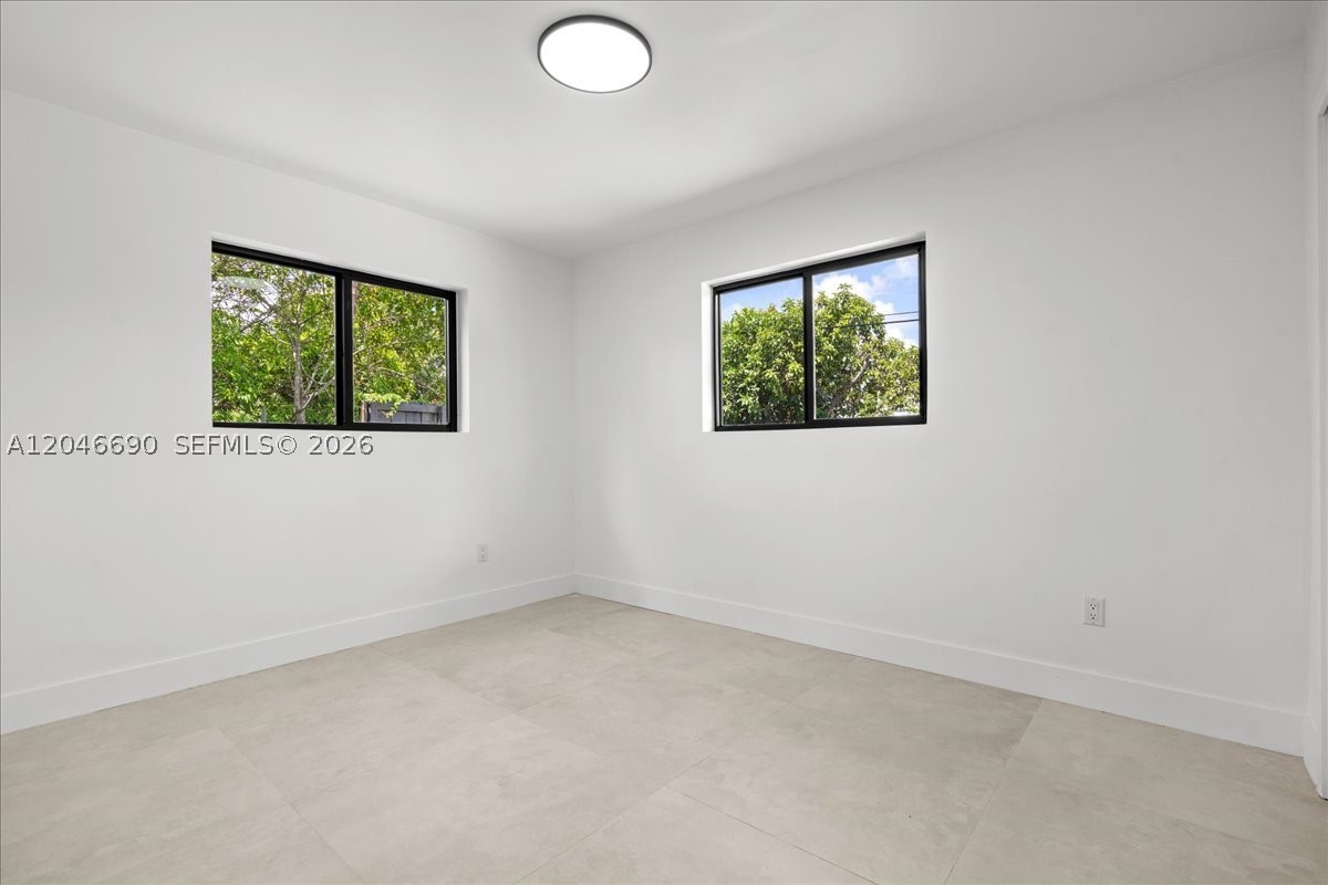 15920 SW 105th Ave, Miami FL 33157