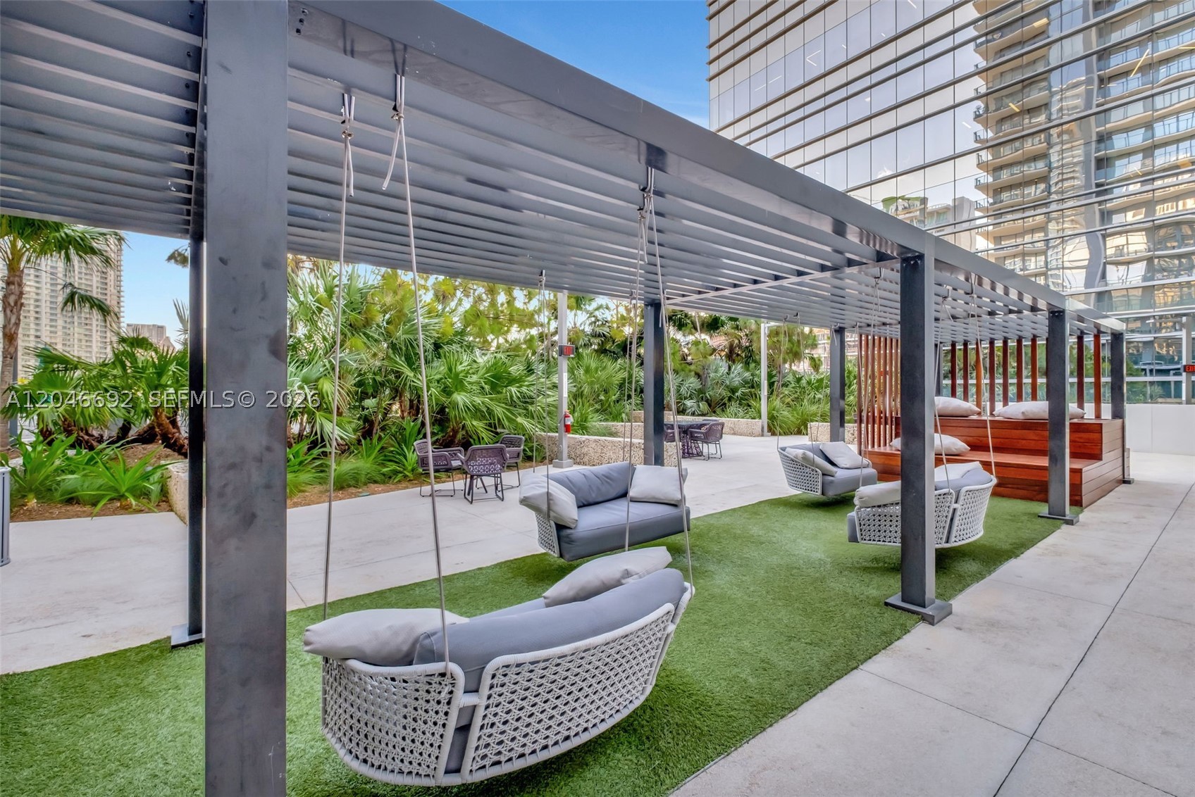 88 SW 7th St #3604, Miami FL 33130