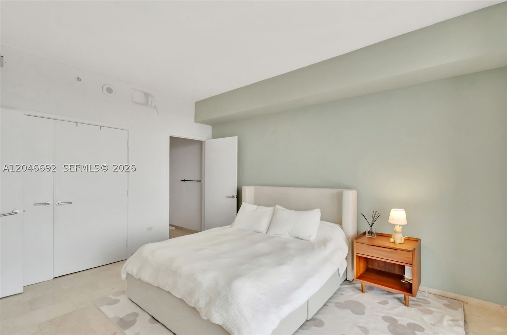 88 SW 7th St #3604, Miami FL 33130
