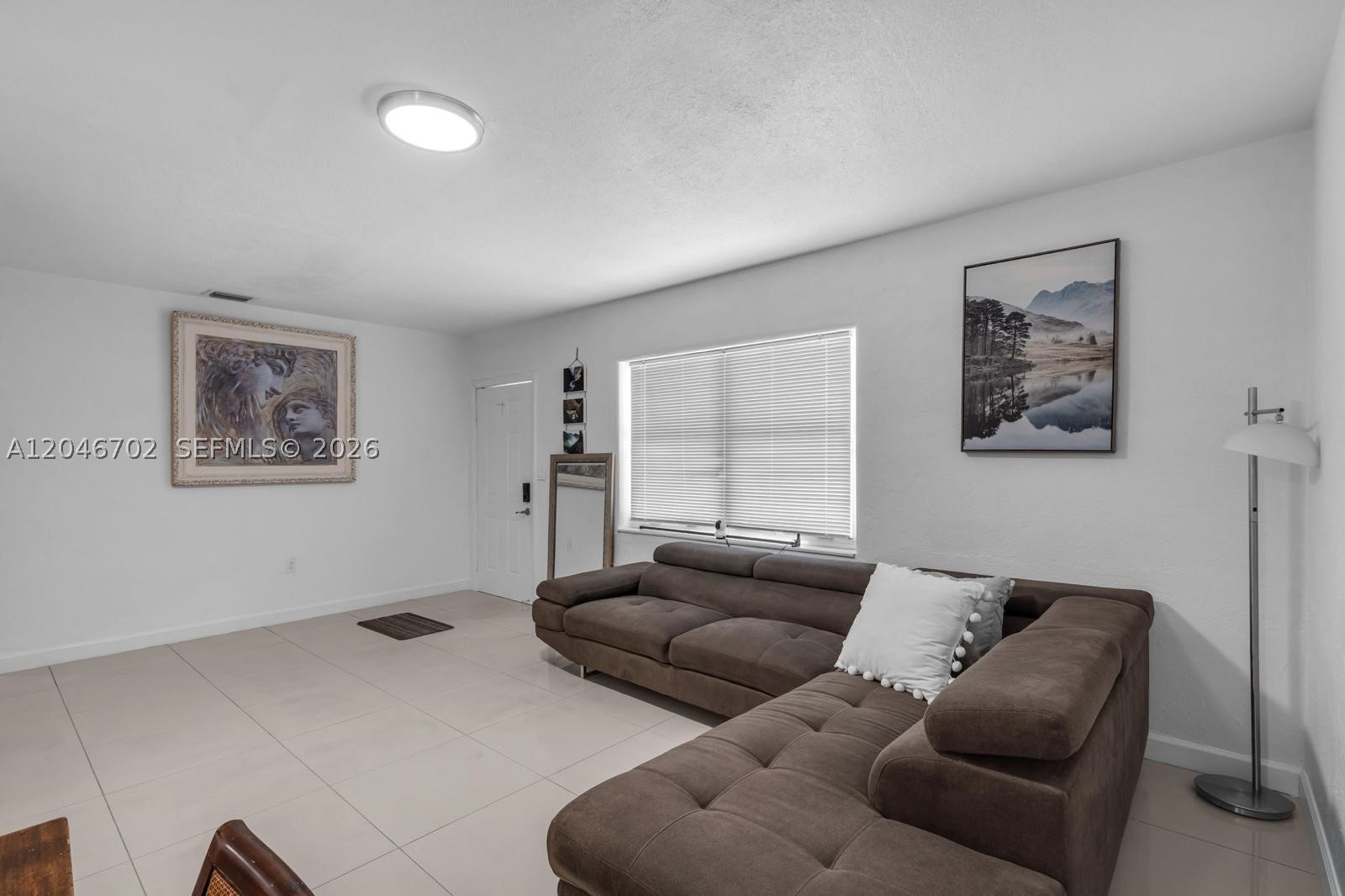 801 NW 17th Ct, Miami FL 33125
