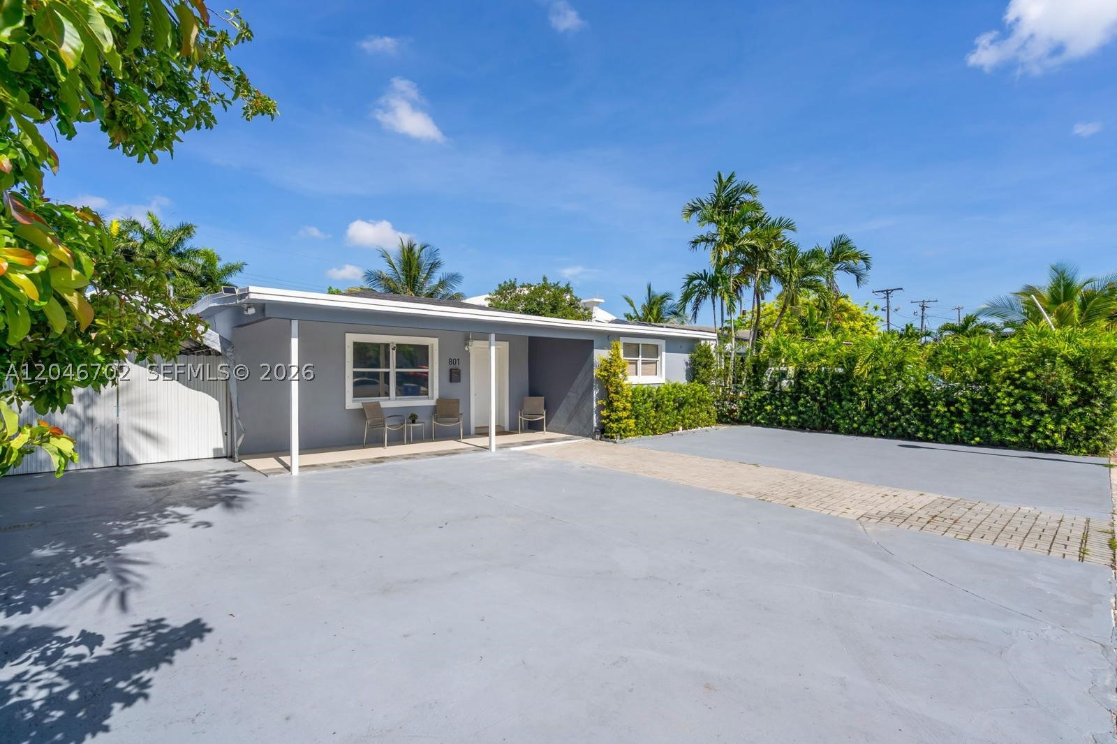 801 NW 17th Ct, Miami FL 33125