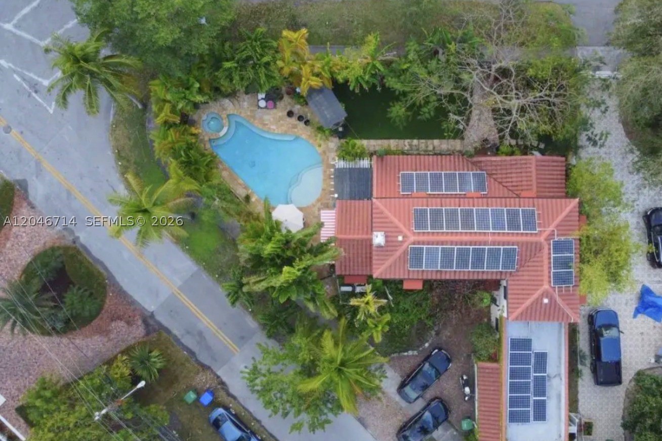 8276 E Dixie Hwy, Miami FL 33138