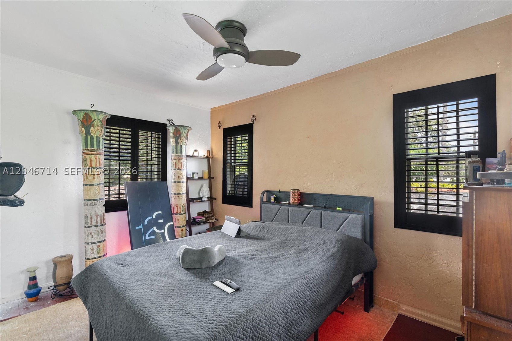 8276 E Dixie Hwy, Miami FL 33138
