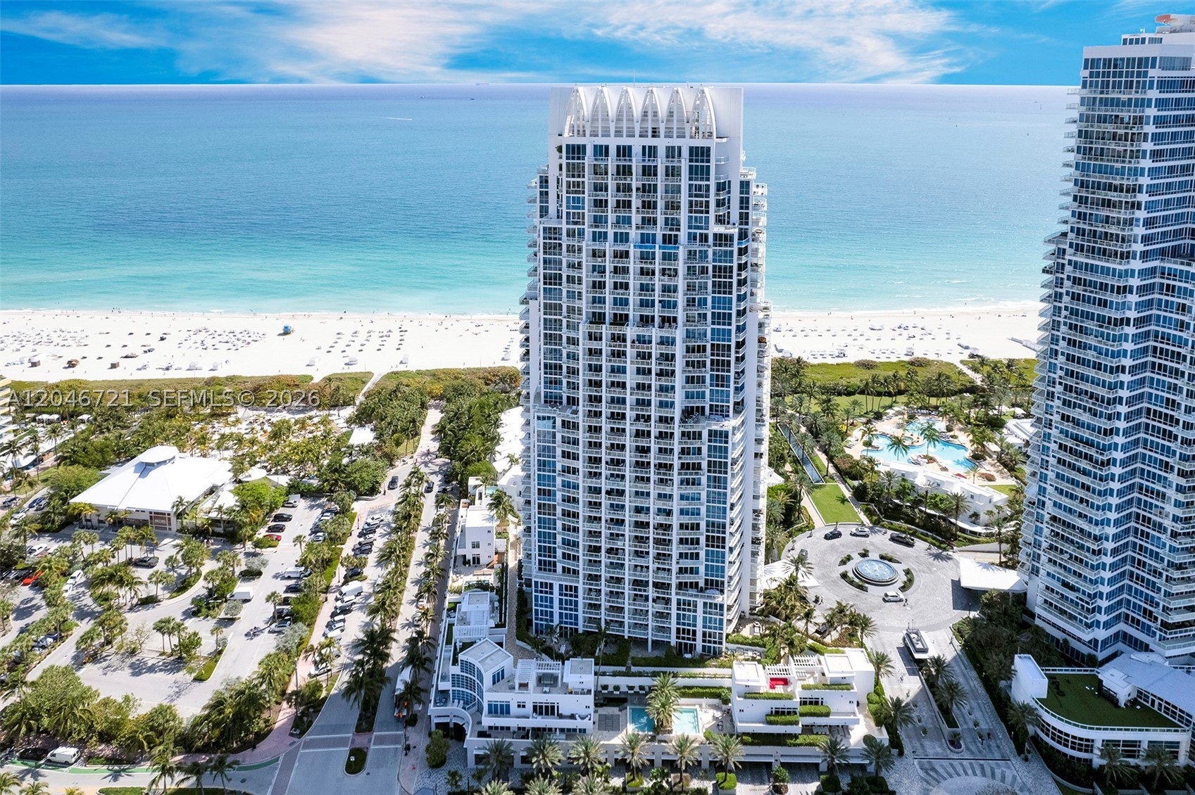 50 S Pointe Dr #2702, Miami Beach FL 33139