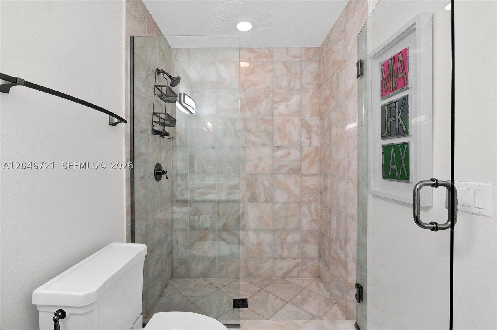 50 S Pointe Dr #2702, Miami Beach FL 33139