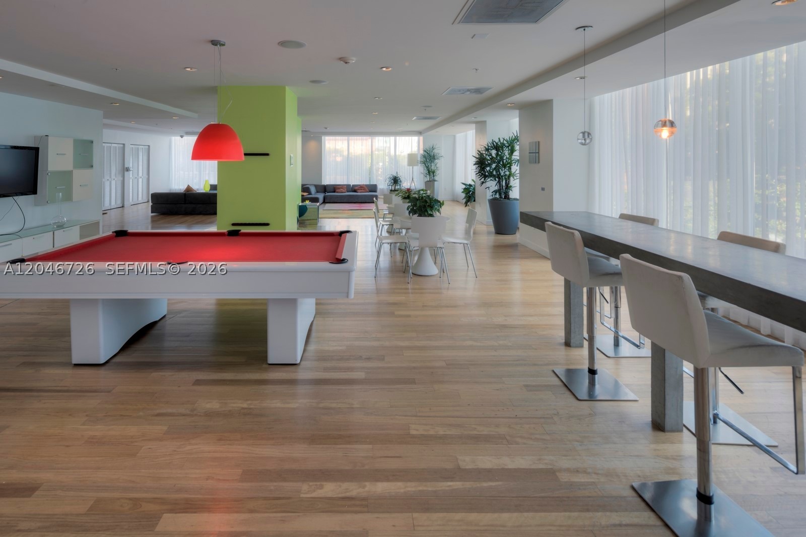 133 NE 2nd Ave #2702, Miami FL 33132