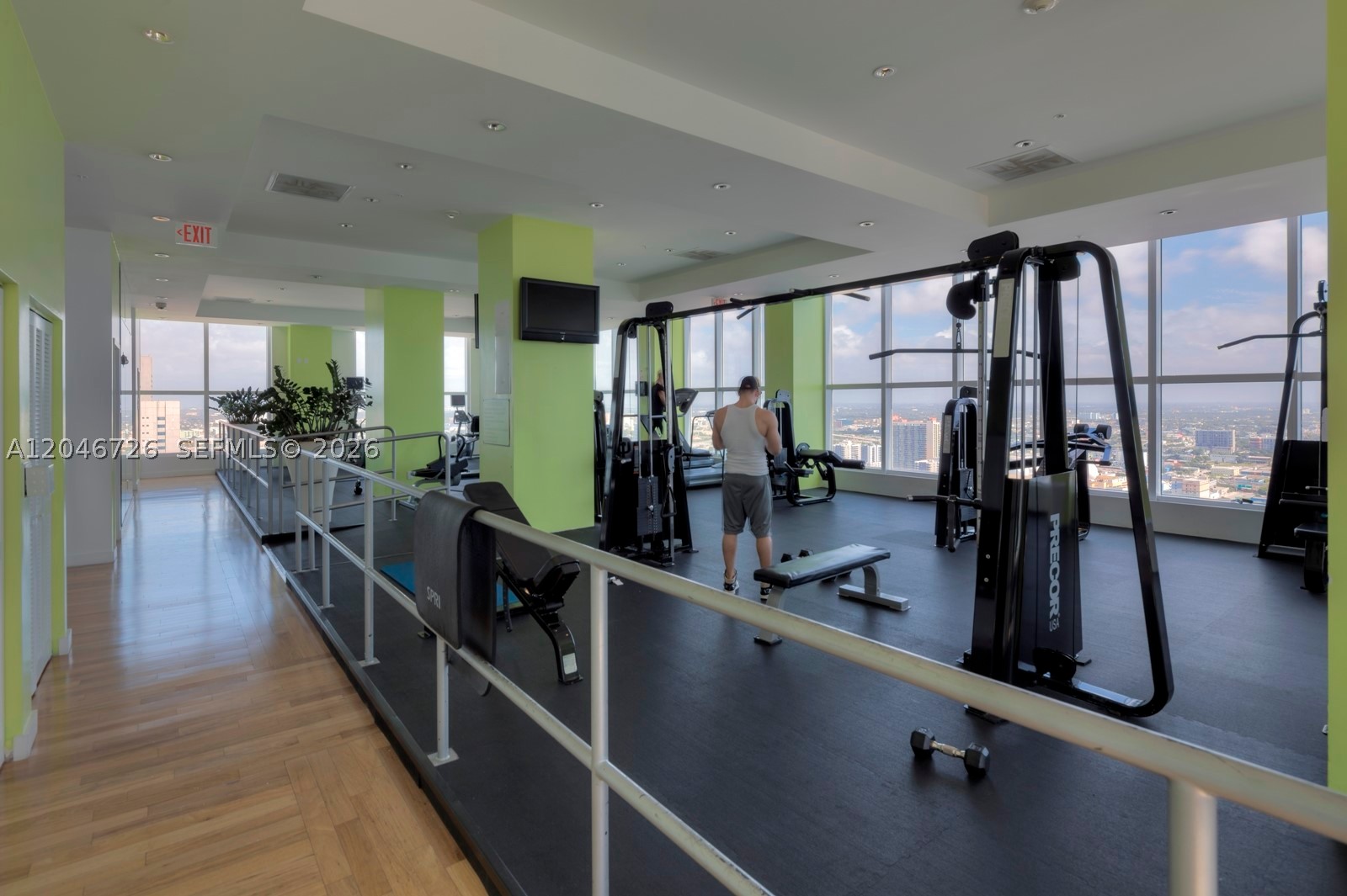 133 NE 2nd Ave #2702, Miami FL 33132