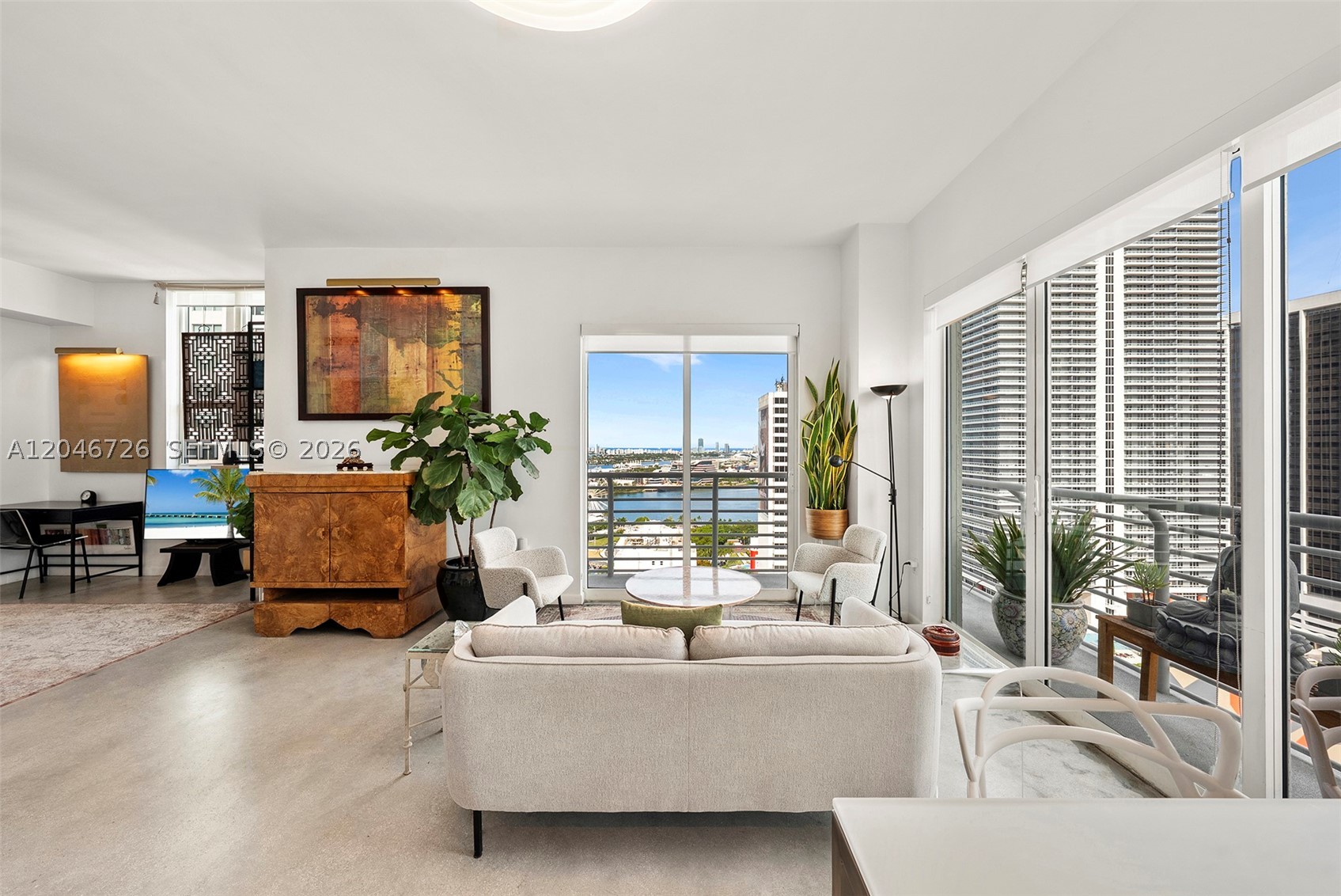 133 NE 2nd Ave #2702, Miami FL 33132