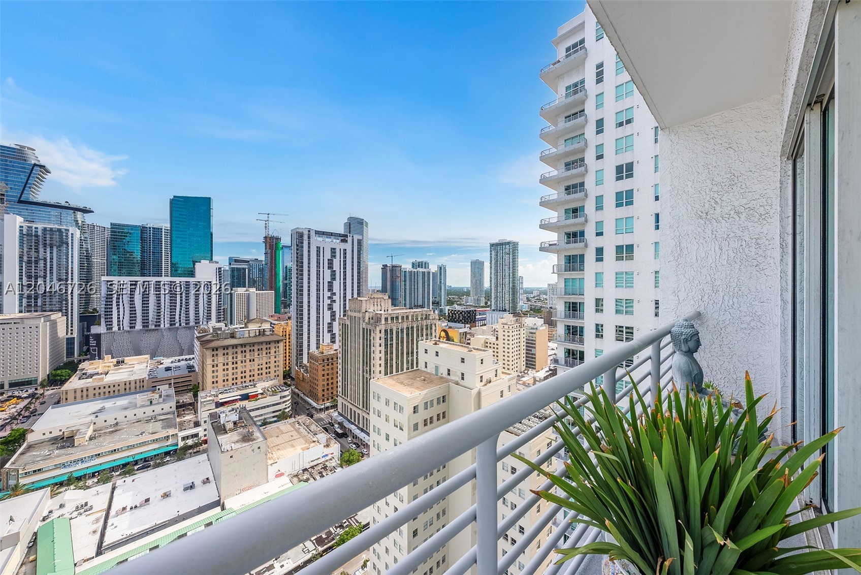 133 NE 2nd Ave #2702, Miami FL 33132