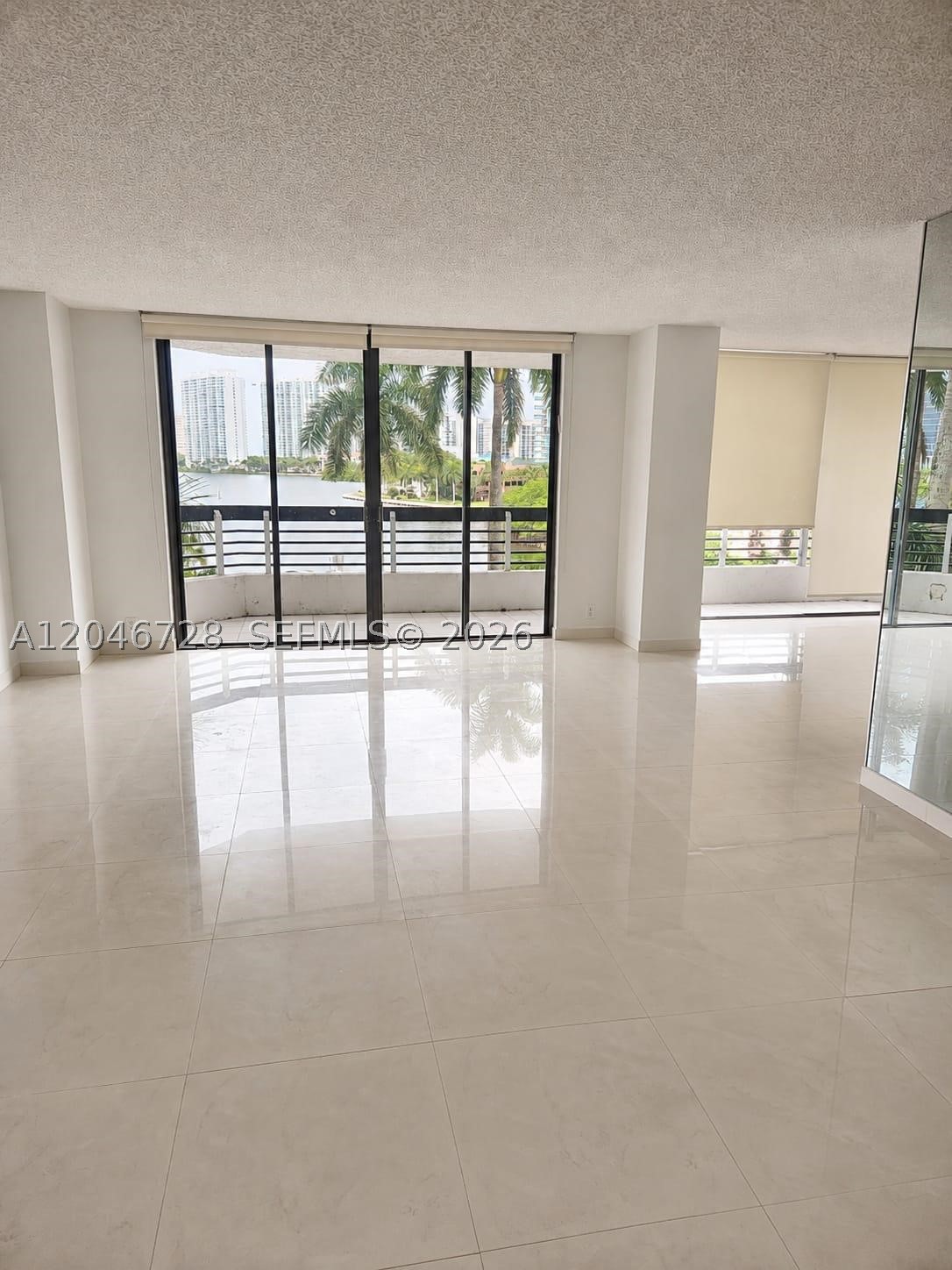 3530 Mystic Pointe Dr #405, Aventura FL 33180
