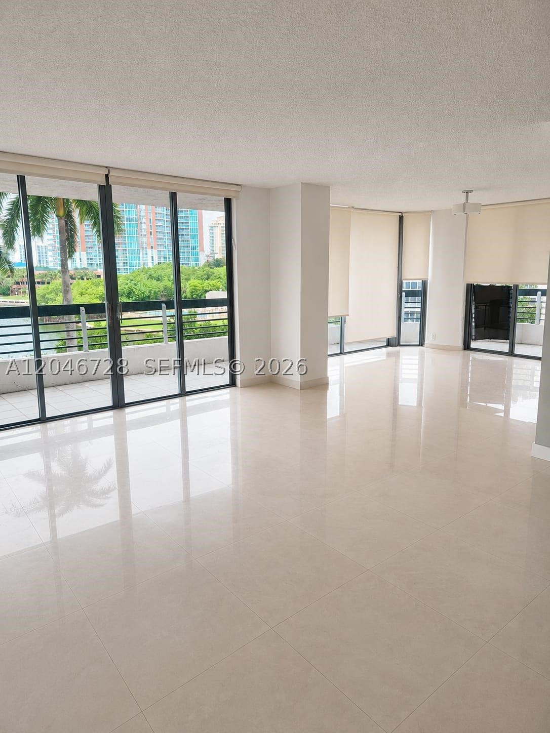 3530 Mystic Pointe Dr #405, Aventura FL 33180